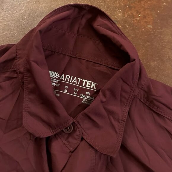 Ariat trek Button up Shirt Men’s medium - Picture 5 of 5